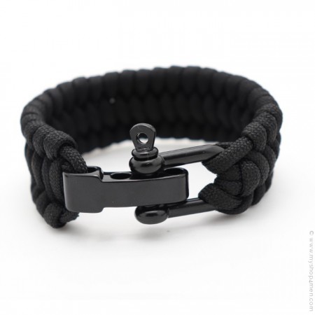 black and grey paracord bracelet